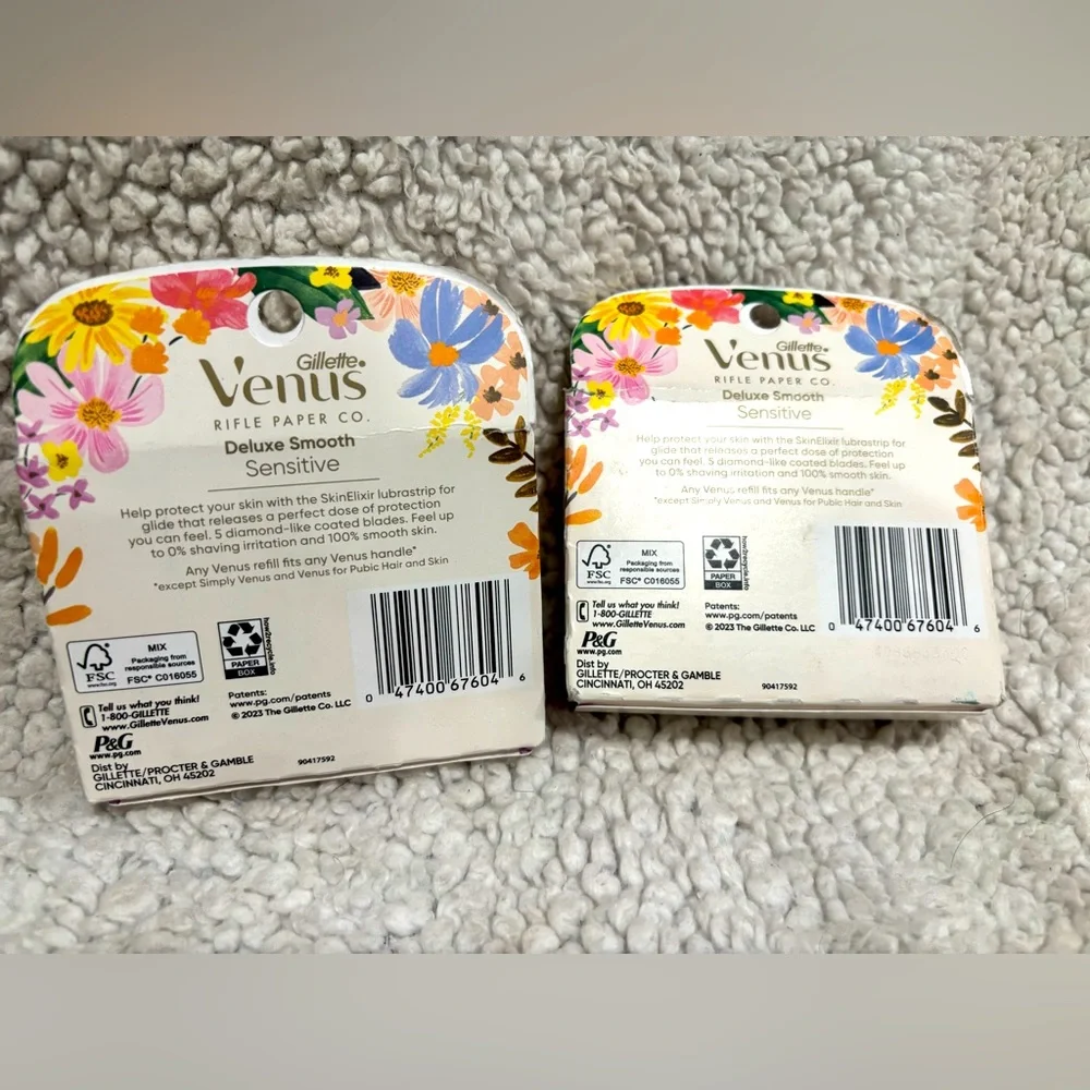 Set of 2-Venus Deluxe Smooth‎ Sensitive Women's Razor Blade Refills, 4 Count